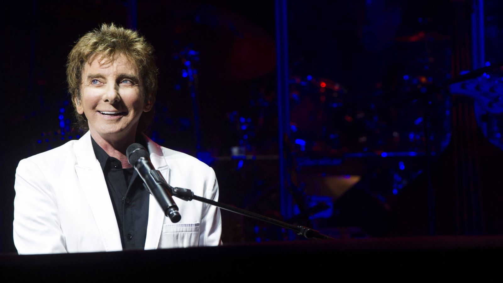 Barry Manilow